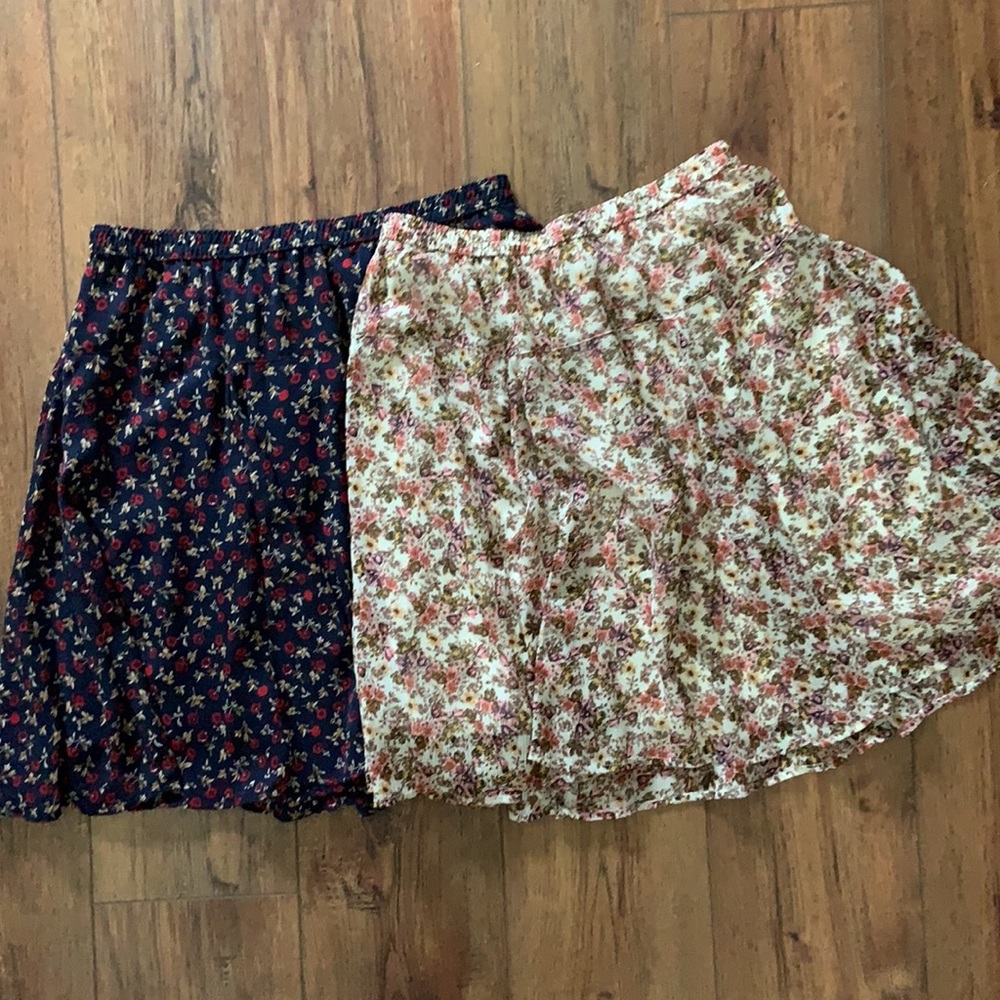 Old Navy Floral Midi Skirts